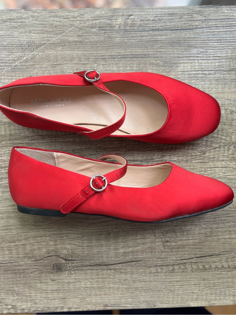 Classic Red Mary Jane Flats with Adjustable Buckle